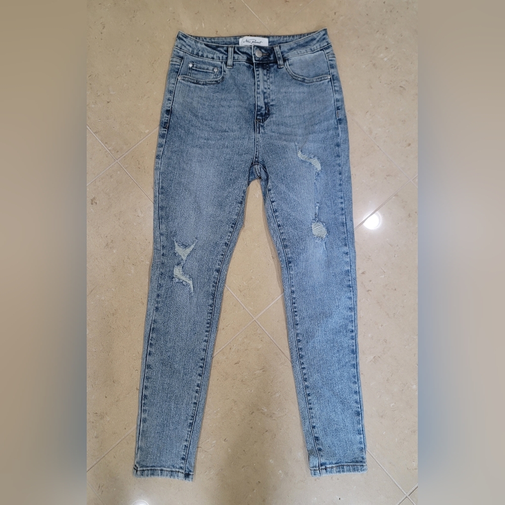 Classic Blue Distressed Women Jeans